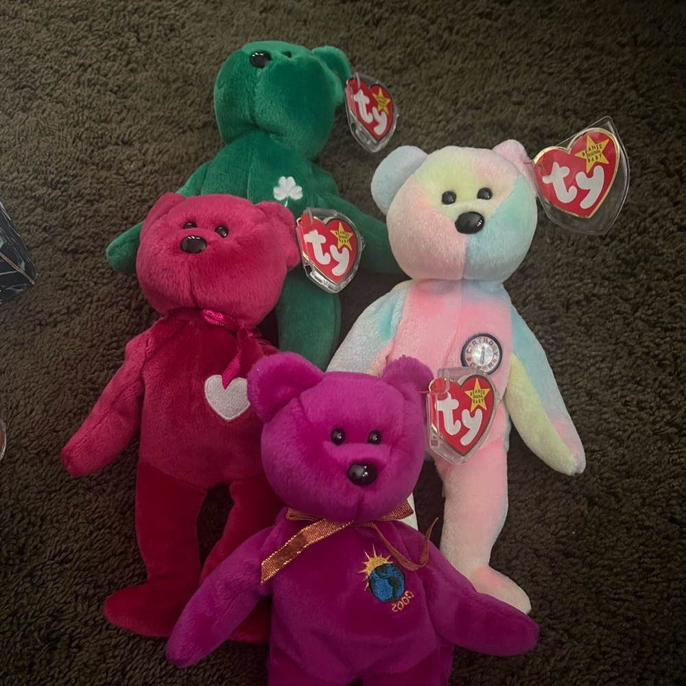 Bundle of 4 Retired Teddy Bear Beanie Babies